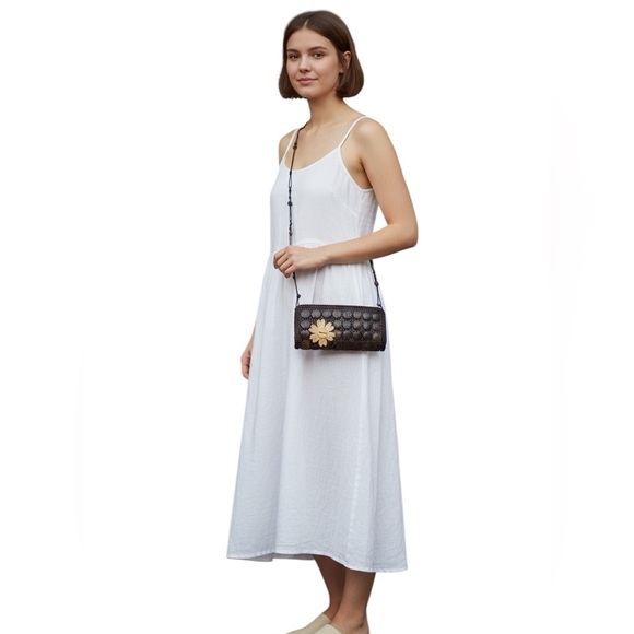 Vintage Coconut Shell Crossbody Bag Boho Island Handmade Purse - Picture 3 of 9